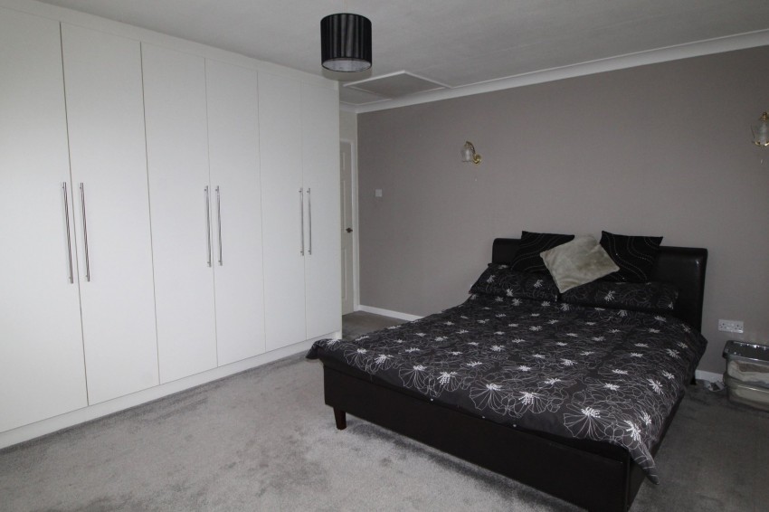 Images for Riddlesden, Keighley, West Yorkshire EAID:3030449609 BID:4216801