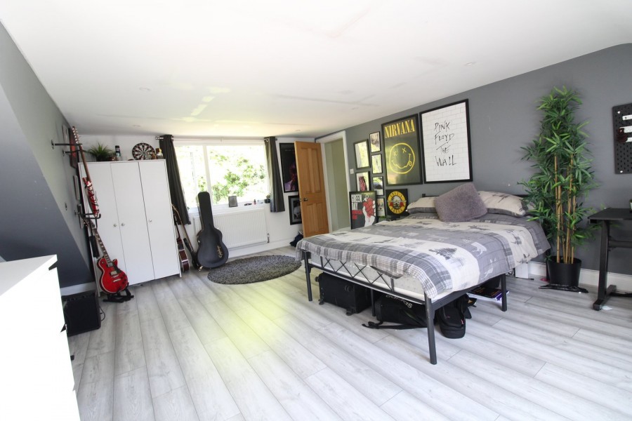 Images for Harden, Bingley, West Yorkshire EAID:3030449609 BID:4216801