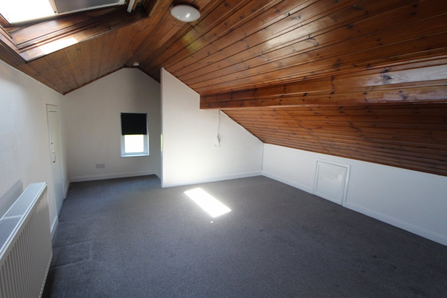 Images for Oakworth Road, Keighley, West Yorkshire EAID:3030449609 BID:4216801