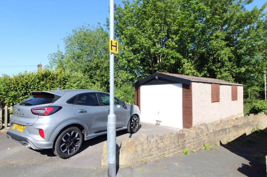 Images for Oakworth Road, Keighley, West Yorkshire EAID:3030449609 BID:4216801