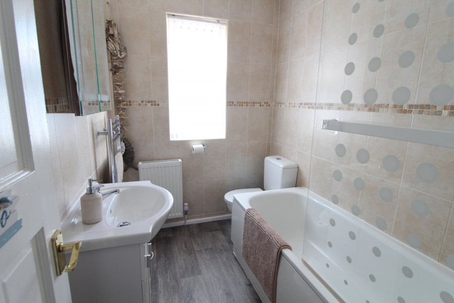 Images for Oakworth Road, Keighley, West Yorkshire EAID:3030449609 BID:4216801