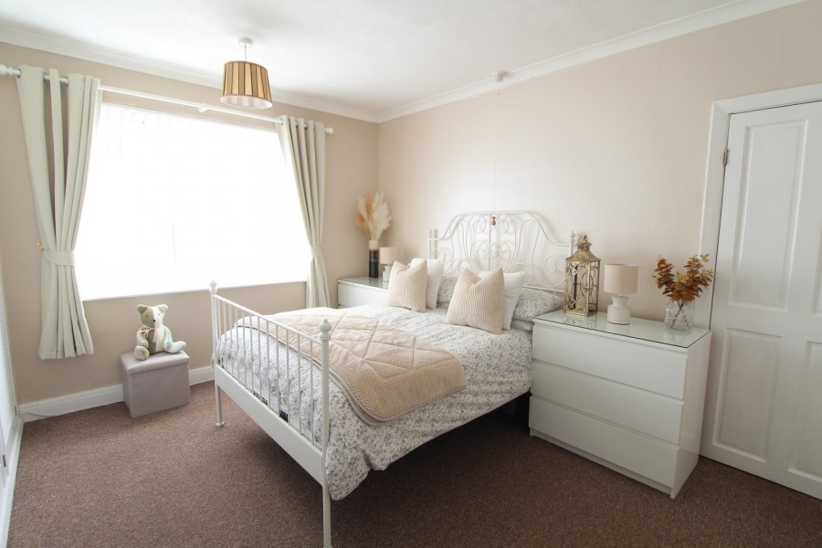 Images for Oakworth Road, Keighley, West Yorkshire EAID:3030449609 BID:4216801