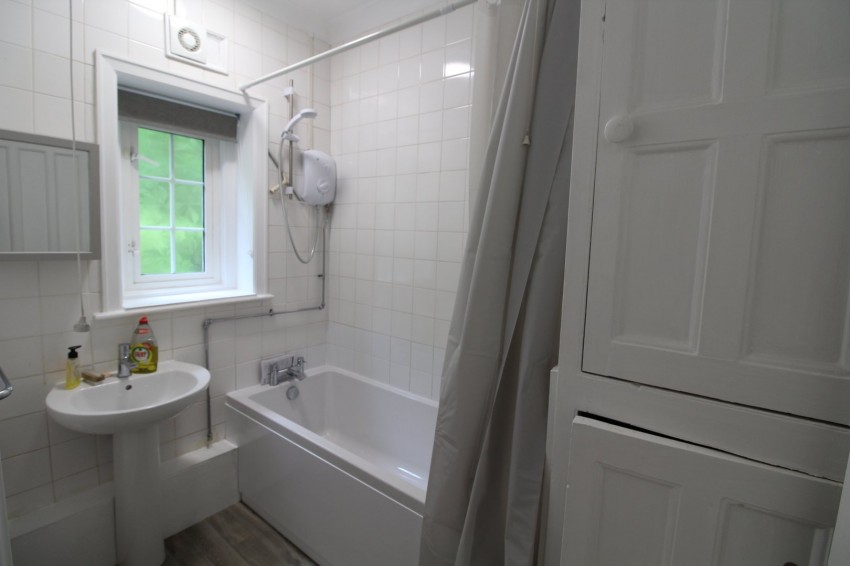 Images for Hebers Ghyll Drive, Ilkley, West Yorkshire EAID:3030449609 BID:4216801