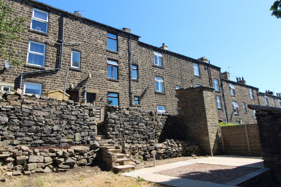 Images for Harden, Bingley, West Yorkshire EAID:3030449609 BID:4216801