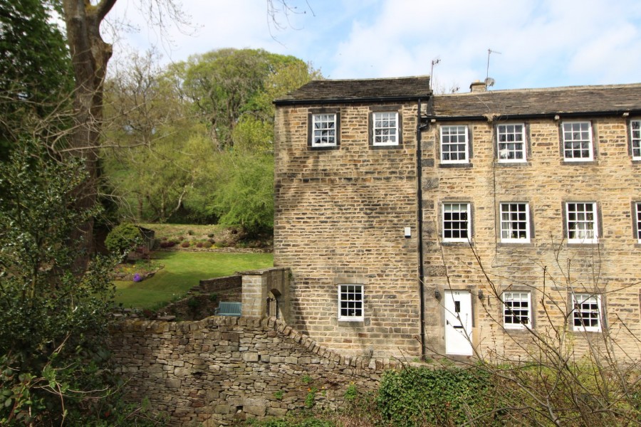 Images for Oakworth, Keighley, West Yorkshire EAID:3030449609 BID:4216801