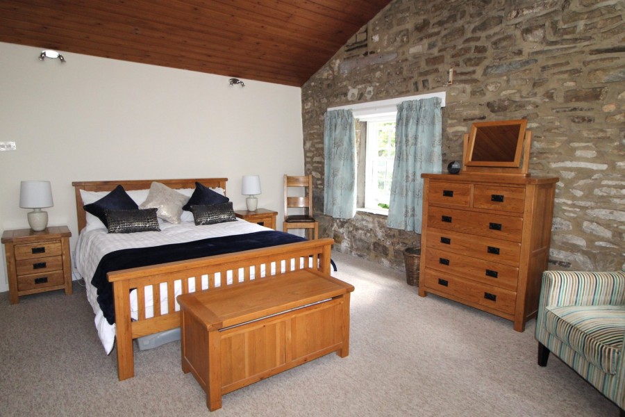 Images for Oakworth, Keighley, West Yorkshire EAID:3030449609 BID:4216801