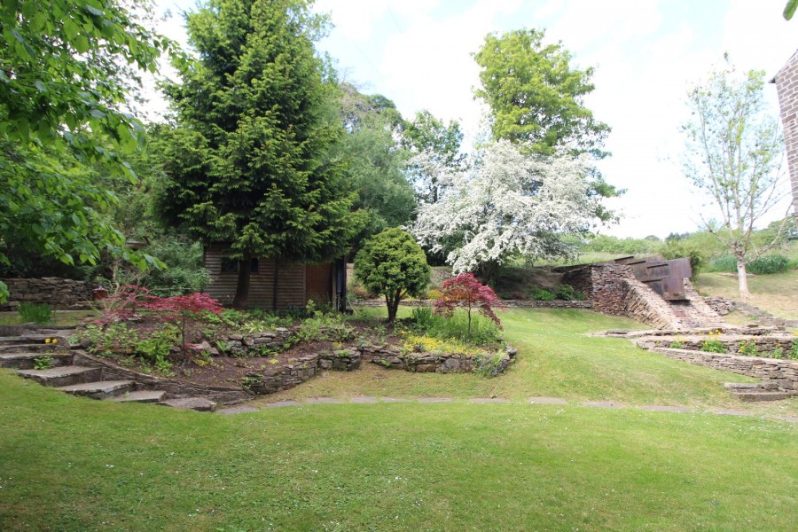 Images for Oakworth, Keighley, West Yorkshire EAID:3030449609 BID:4216801