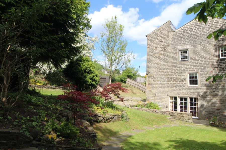 Images for Oakworth, Keighley, West Yorkshire EAID:3030449609 BID:4216801