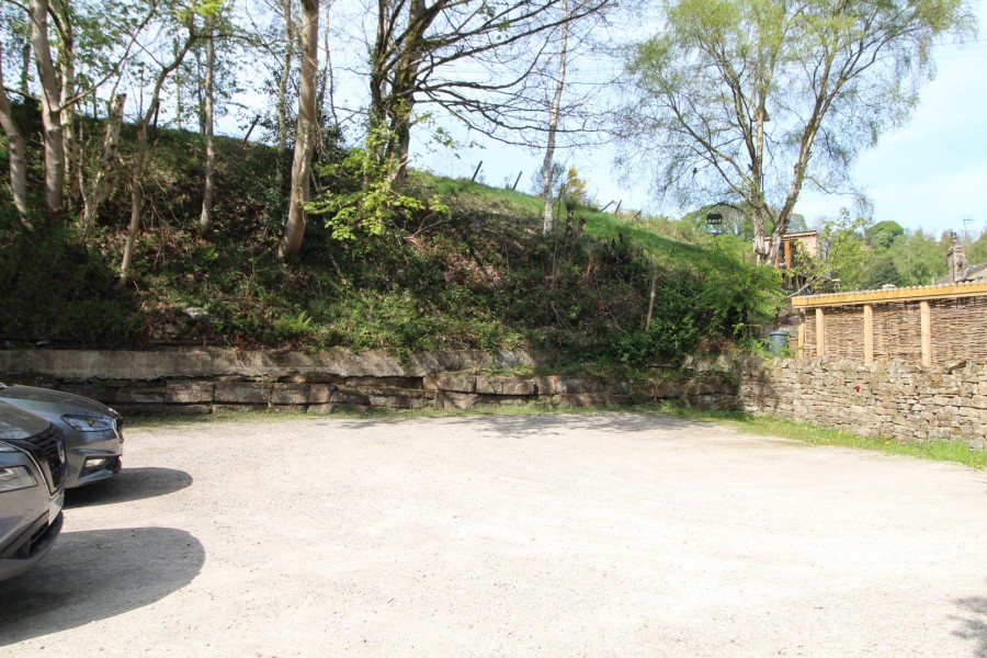 Images for Oakworth, Keighley, West Yorkshire EAID:3030449609 BID:4216801