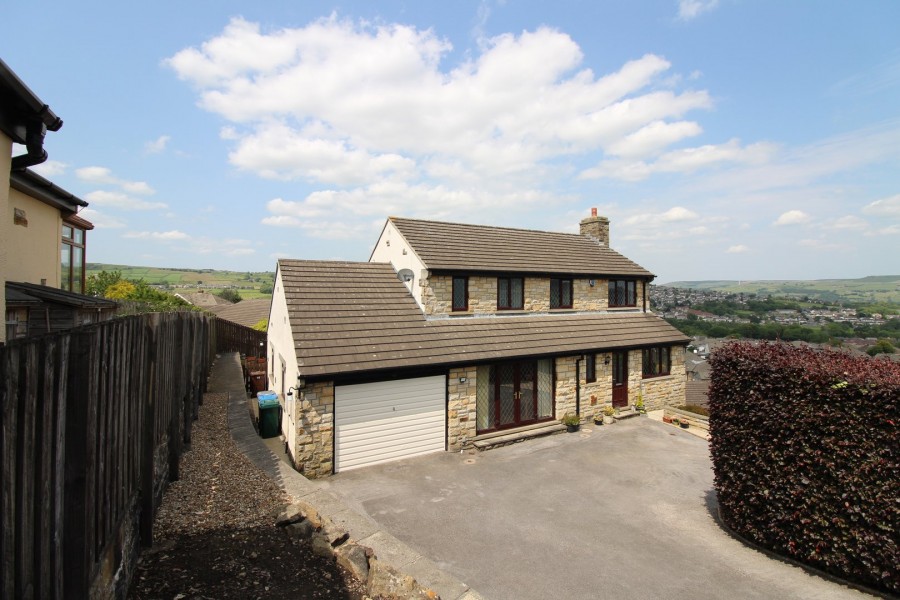 Images for Random Close, Keighley, West Yorkshire EAID:3030449609 BID:4216801