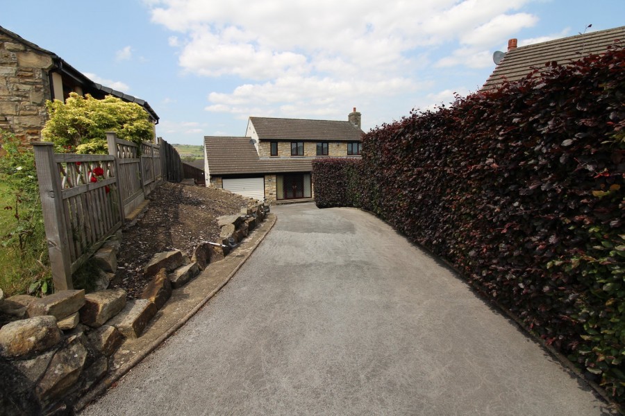Images for Random Close, Keighley, West Yorkshire EAID:3030449609 BID:4216801