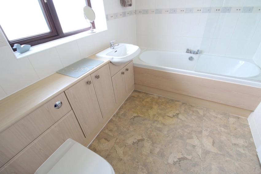 Images for Random Close, Keighley, West Yorkshire EAID:3030449609 BID:4216801
