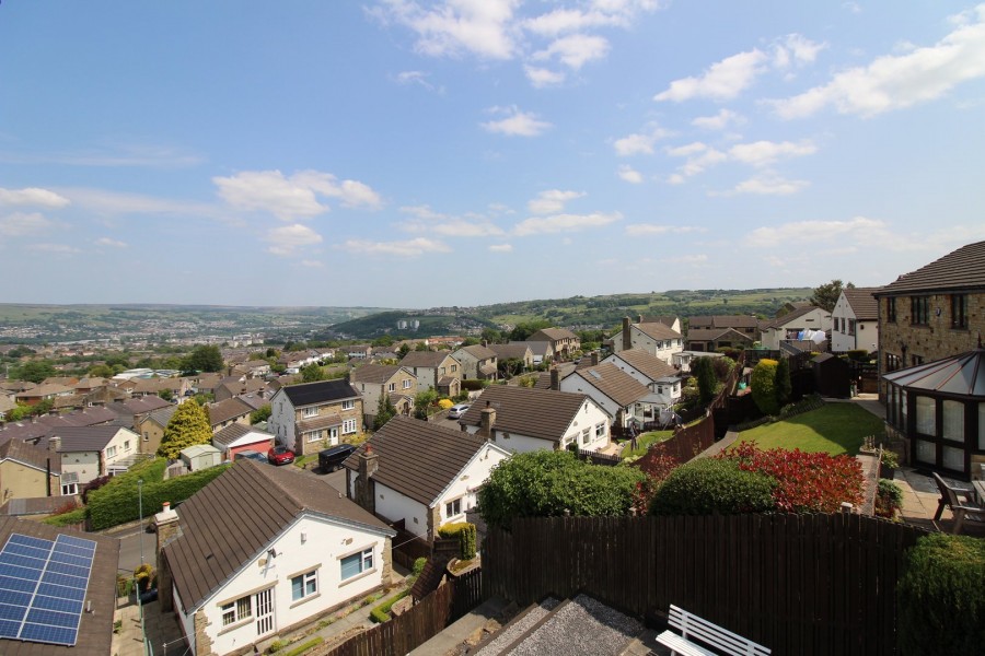Images for Random Close, Keighley, West Yorkshire EAID:3030449609 BID:4216801