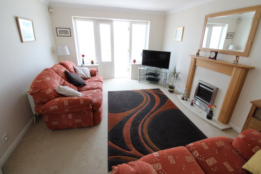 Images for Random Close, Keighley, West Yorkshire EAID:3030449609 BID:4216801