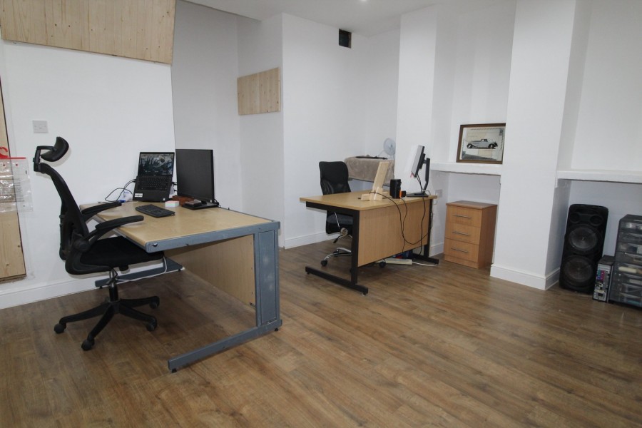 Images for Malsis Road, Keighley, West Yorkshire EAID:3030449609 BID:4216801