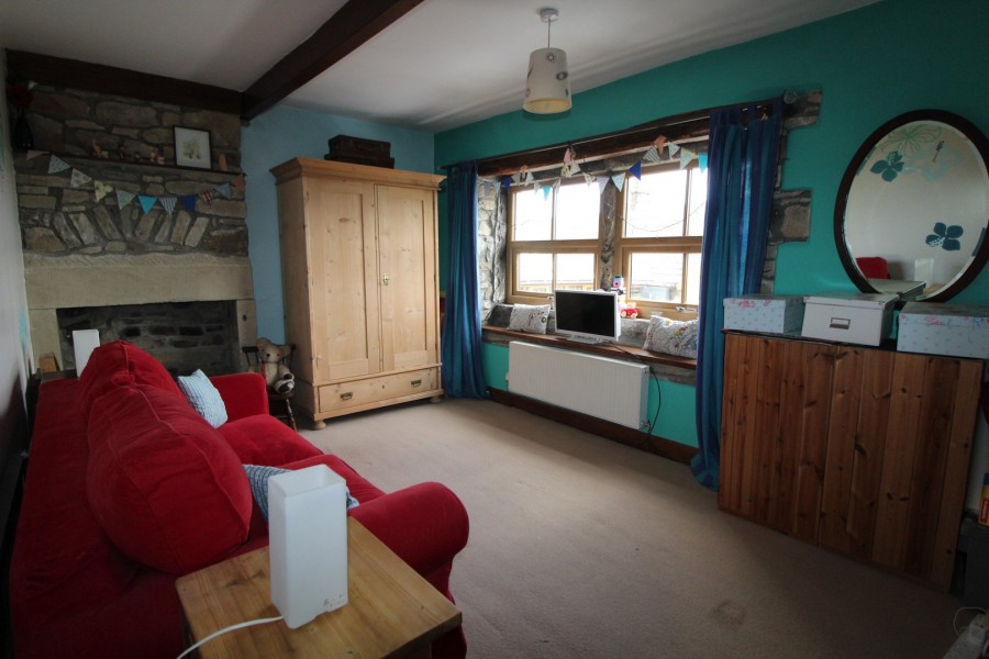 Images for Oakworth, Keighley, West Yorkshire EAID:3030449609 BID:4216801