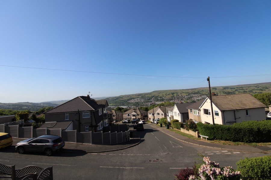 Images for Spring Avenue, Keighley, West Yorkshire EAID:3030449609 BID:4216801