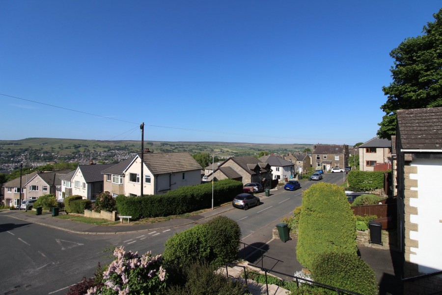 Images for Spring Avenue, Keighley, West Yorkshire EAID:3030449609 BID:4216801