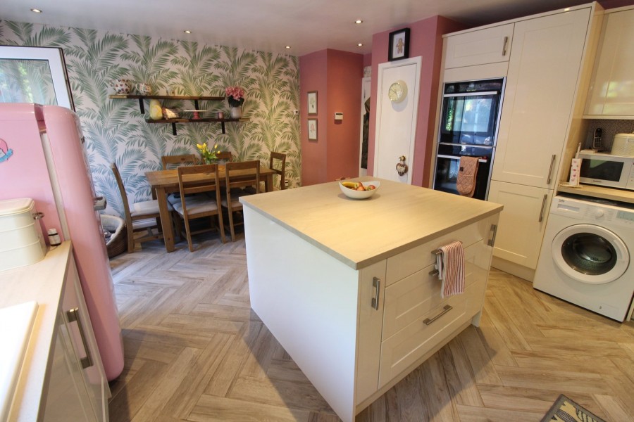 Images for Spring Avenue, Keighley, West Yorkshire EAID:3030449609 BID:4216801