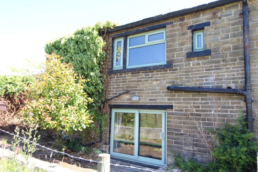 Images for Denholme, Bradford, West Yorkshire EAID:3030449609 BID:4216801