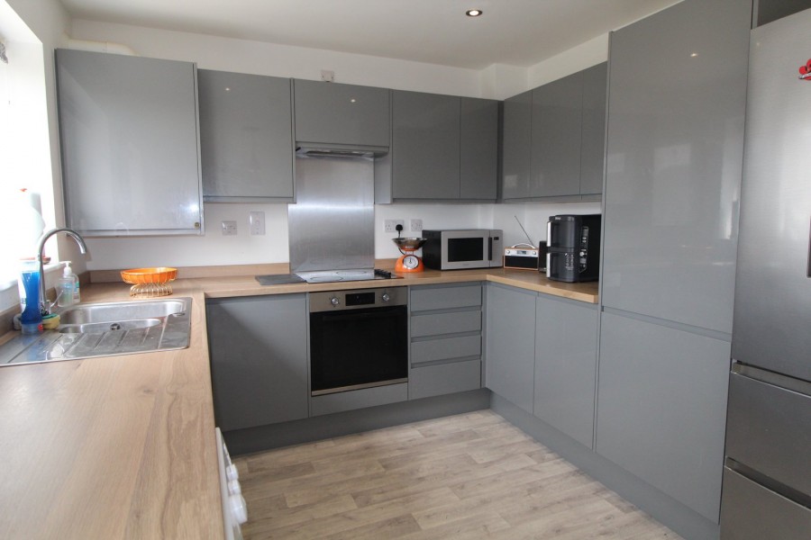 Images for Long Lee, Keighley, West Yorkshire EAID:3030449609 BID:4216801
