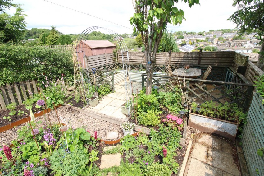 Images for Oakworth, Keighley, West Yorkshire EAID:3030449609 BID:4216801