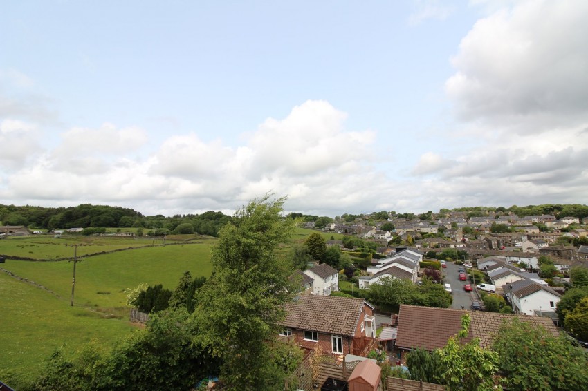 Images for Oakworth, Keighley, West Yorkshire EAID:3030449609 BID:4216801