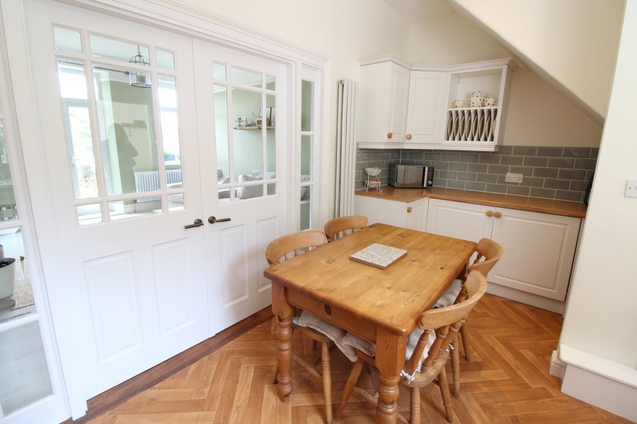 Images for Oakworth, Keighley, West Yorkshire EAID:3030449609 BID:4216801