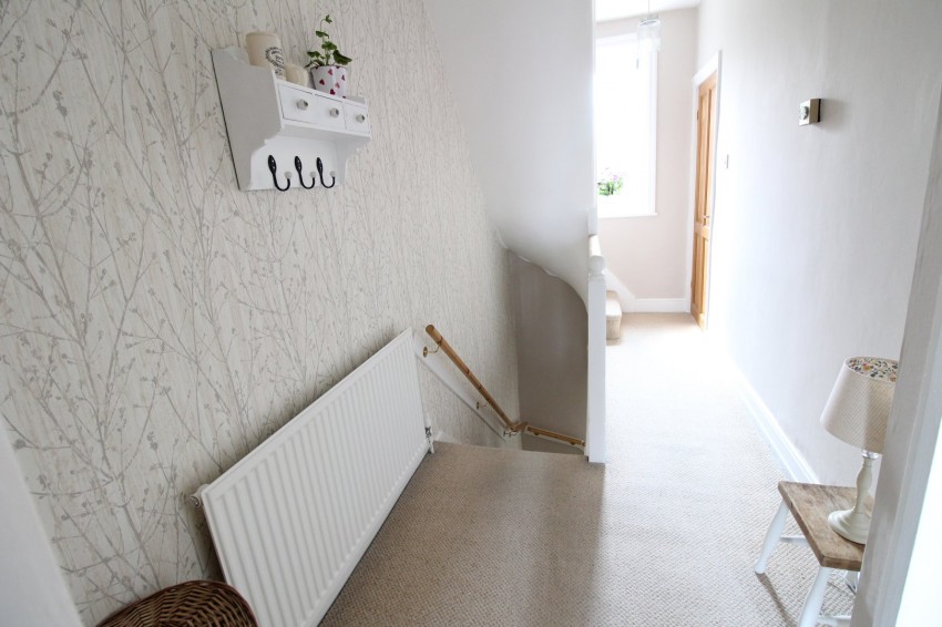 Images for Oakworth, Keighley, West Yorkshire EAID:3030449609 BID:4216801