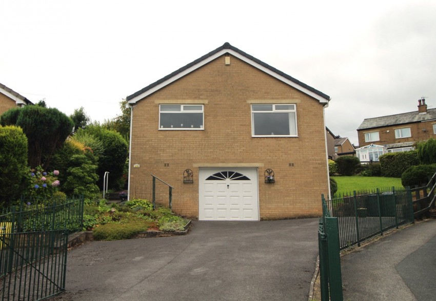 Images for Oakworth, Keighley, West Yorkshire EAID:3030449609 BID:4216801