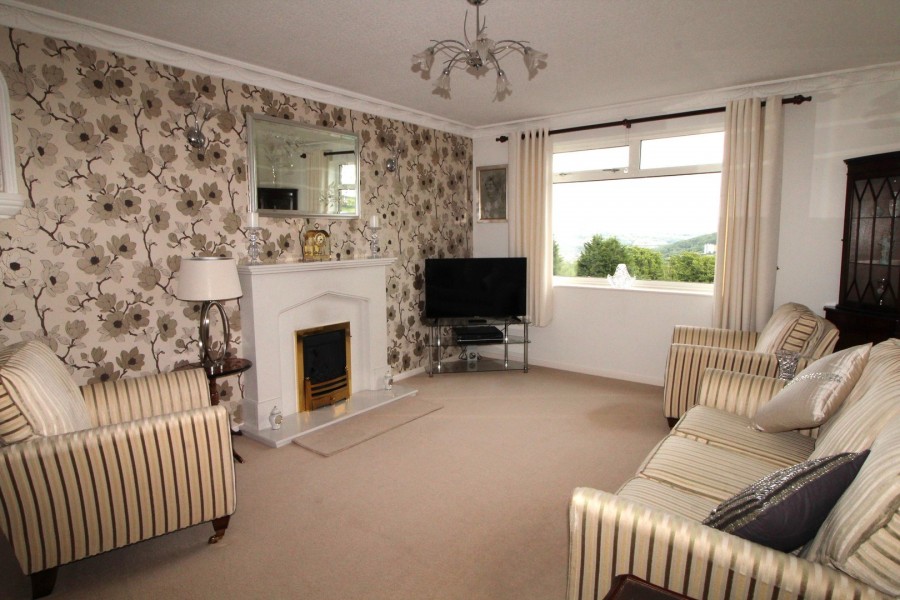 Images for Oakworth, Keighley, West Yorkshire EAID:3030449609 BID:4216801