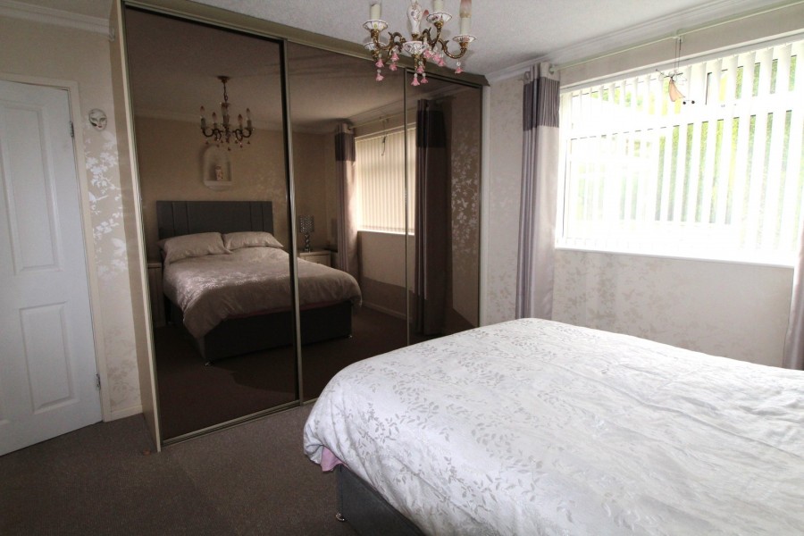 Images for Oakworth, Keighley, West Yorkshire EAID:3030449609 BID:4216801