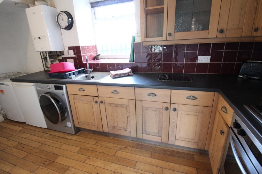 Images for Oakworth, Keighley, West Yorkshire EAID:3030449609 BID:4216801