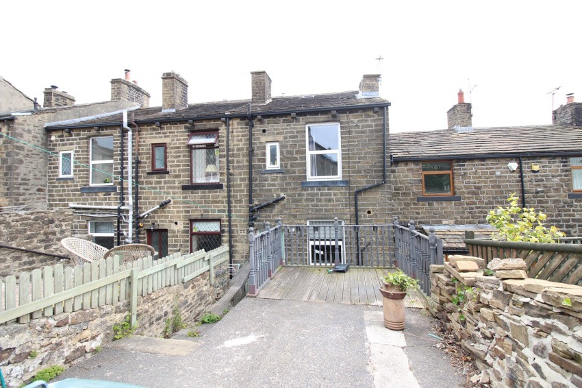Images for Oakworth, Keighley, West Yorkshire EAID:3030449609 BID:4216801