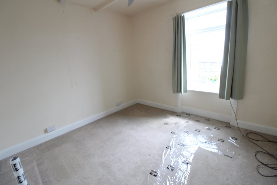 Images for Oakworth, Keighley, West Yorkshire EAID:3030449609 BID:4216801