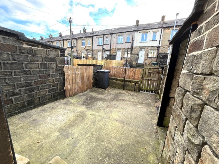 Images for Mannville Grove, Keighley, West Yorkshire EAID:3030449609 BID:4216801