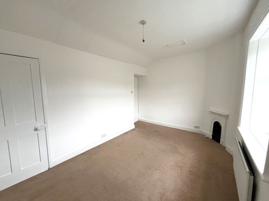 Images for East Morton, Keighley, West Yorkshire EAID:3030449609 BID:4216801