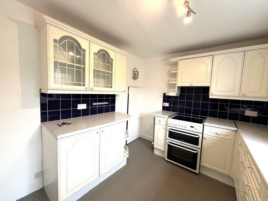 Images for East Morton, Keighley, West Yorkshire EAID:3030449609 BID:4216801