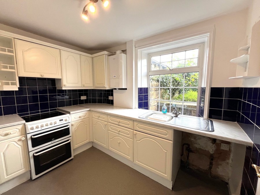 Images for East Morton, Keighley, West Yorkshire EAID:3030449609 BID:4216801