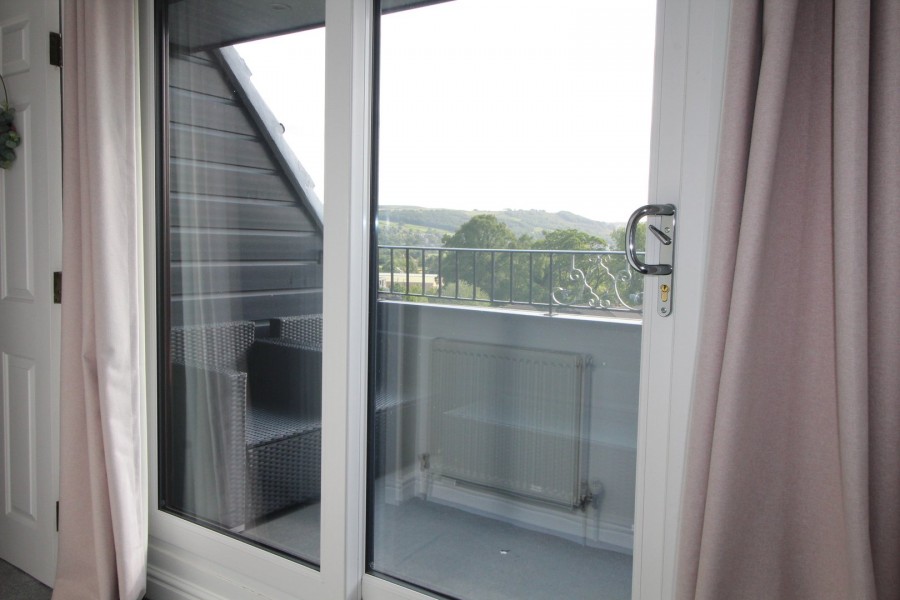 Images for Silsden, Keighley, West Yorkshire EAID:3030449609 BID:4216801