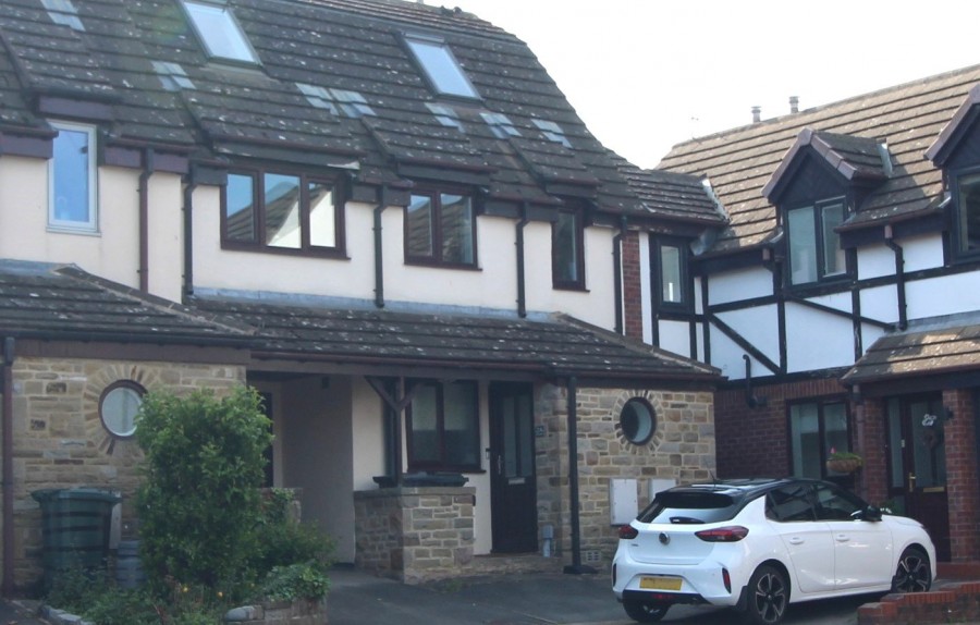 Images for Silsden, Keighley, West Yorkshire EAID:3030449609 BID:4216801