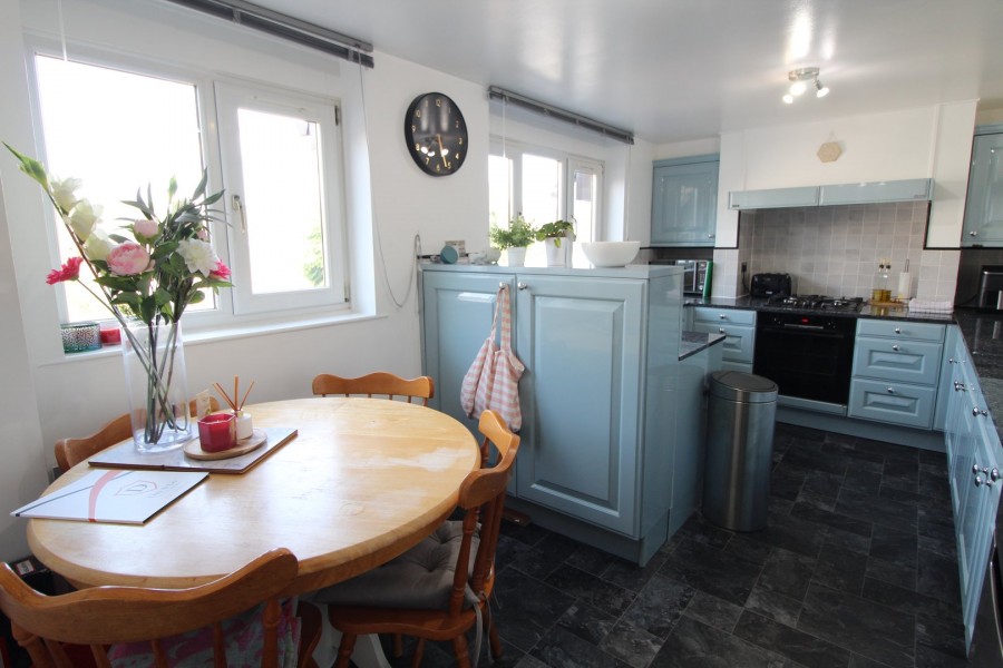 Images for Silsden, Keighley, West Yorkshire EAID:3030449609 BID:4216801