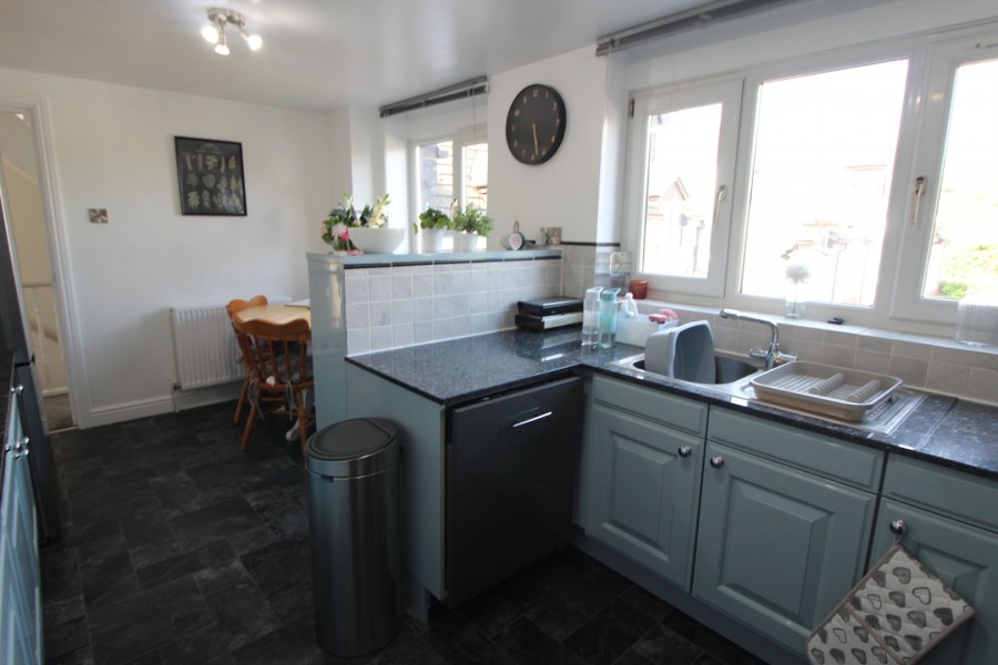Images for Silsden, Keighley, West Yorkshire EAID:3030449609 BID:4216801