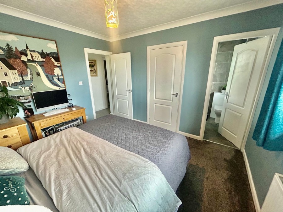 Images for Oakworth, Keighley, West Yorkshire EAID:3030449609 BID:4216801