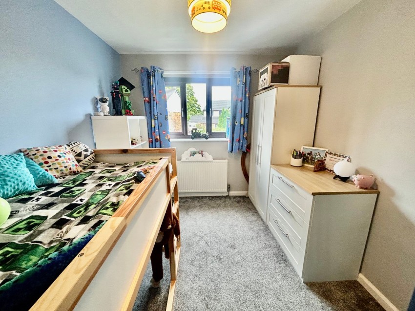 Images for Oakworth, Keighley, West Yorkshire EAID:3030449609 BID:4216801