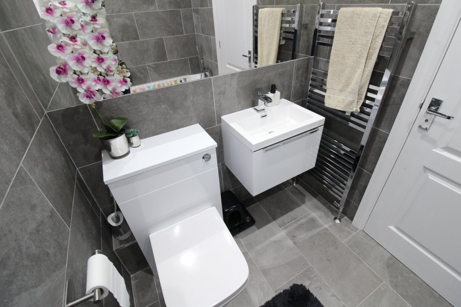 Images for Oakworth, Keighley, West Yorkshire EAID:3030449609 BID:4216801