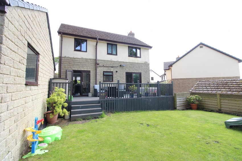 Images for Oakworth, Keighley, West Yorkshire EAID:3030449609 BID:4216801