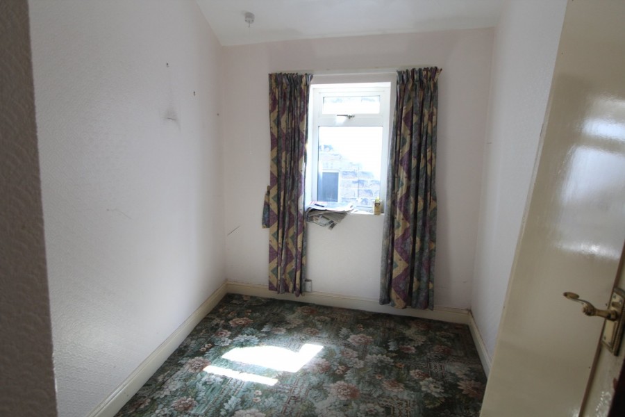 Images for Woodhouse Road, Keighley, West Yorkshire EAID:3030449609 BID:4216801
