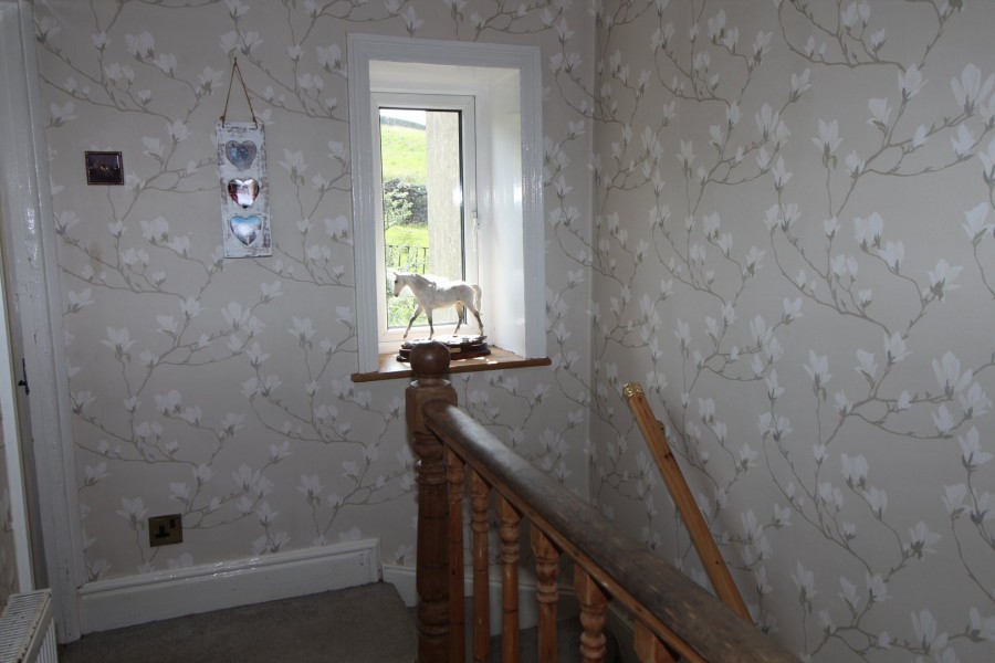 Images for Oakworth, Keighley, West Yorkshire EAID:3030449609 BID:4216801