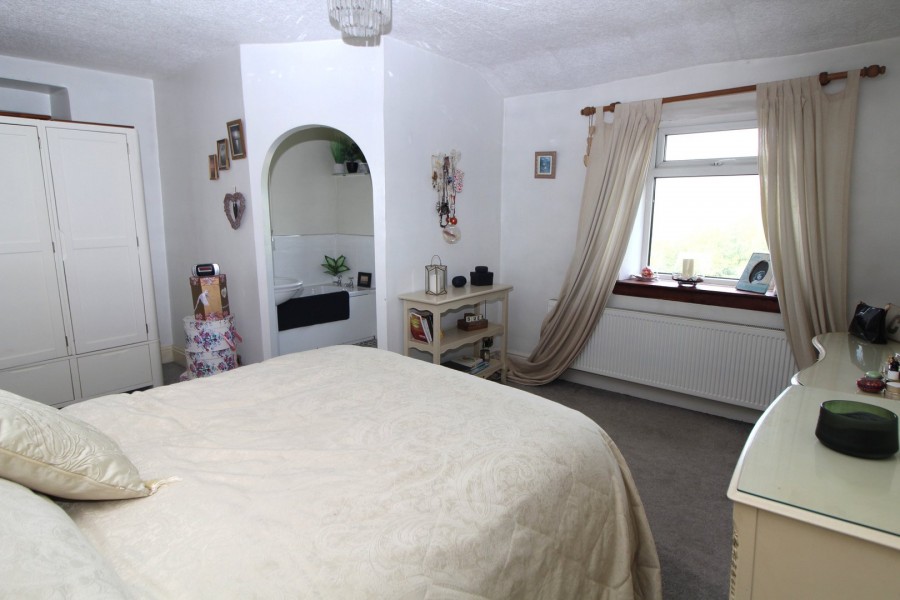 Images for Oakworth, Keighley, West Yorkshire EAID:3030449609 BID:4216801